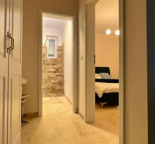 Bed & Breakfast Cu Un Dormitor 3*